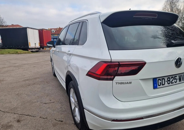 Volkswagen Tiguan cena 55900 przebieg: 110000, rok produkcji 2017 z Chodzież małe 407